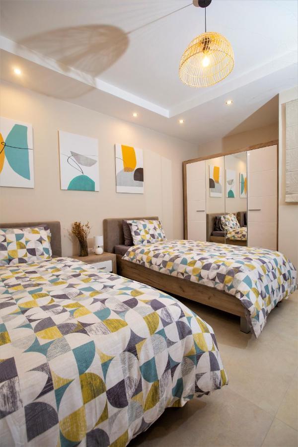 Honeycomb Designer Apartment St. Paul's Bay Bagian luar foto